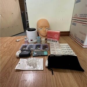 Eyelash Extension Training Kit with Mannequin Head